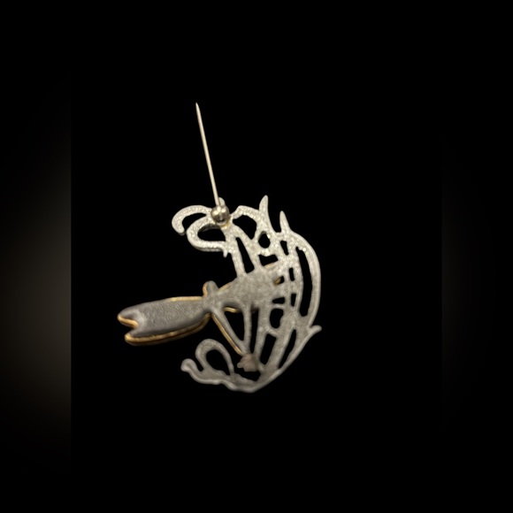 Pewter & Gold-tone Vintage Dragonfly Pin Brooch - Picture 3 of 6